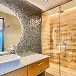 Luxury Sun With Private Pool By Dadovillas Villa *