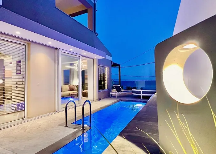 Villa Luxury Sun With Private Pool By Dadovillas Barbati