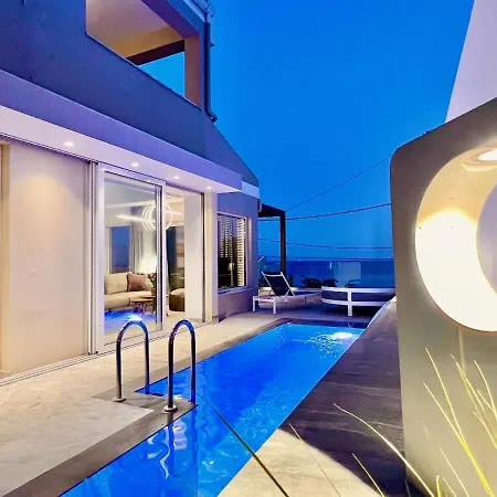 וילה Luxury Sun With Private Pool By Dadovillas בארבאטי